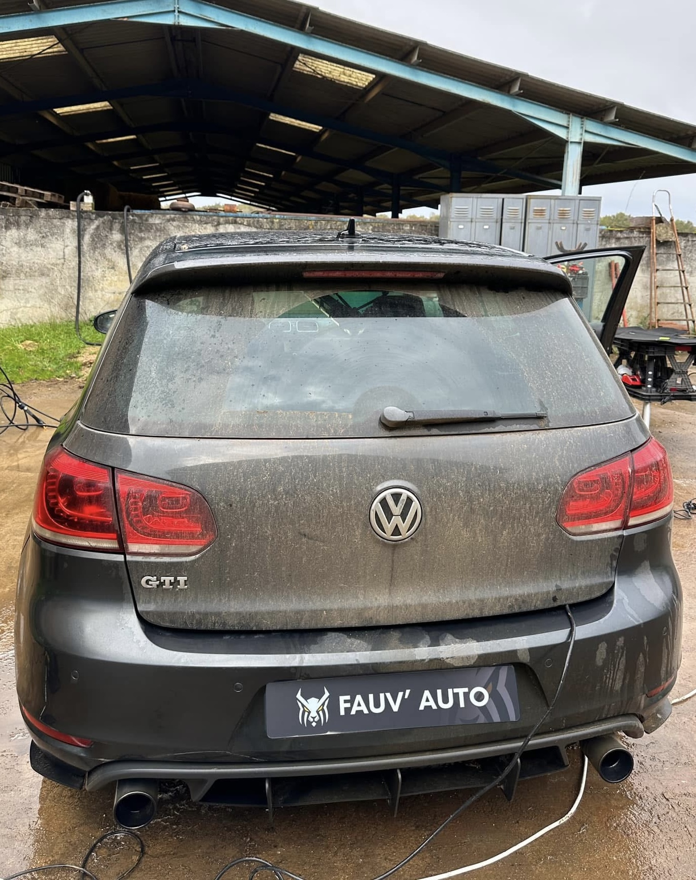 Avant nettoyage — FAUV'AUTO Angoulême